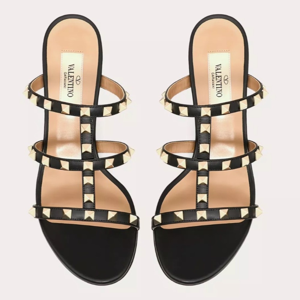 Valentino Women’s Rockstud Leather Sandal- black/gold